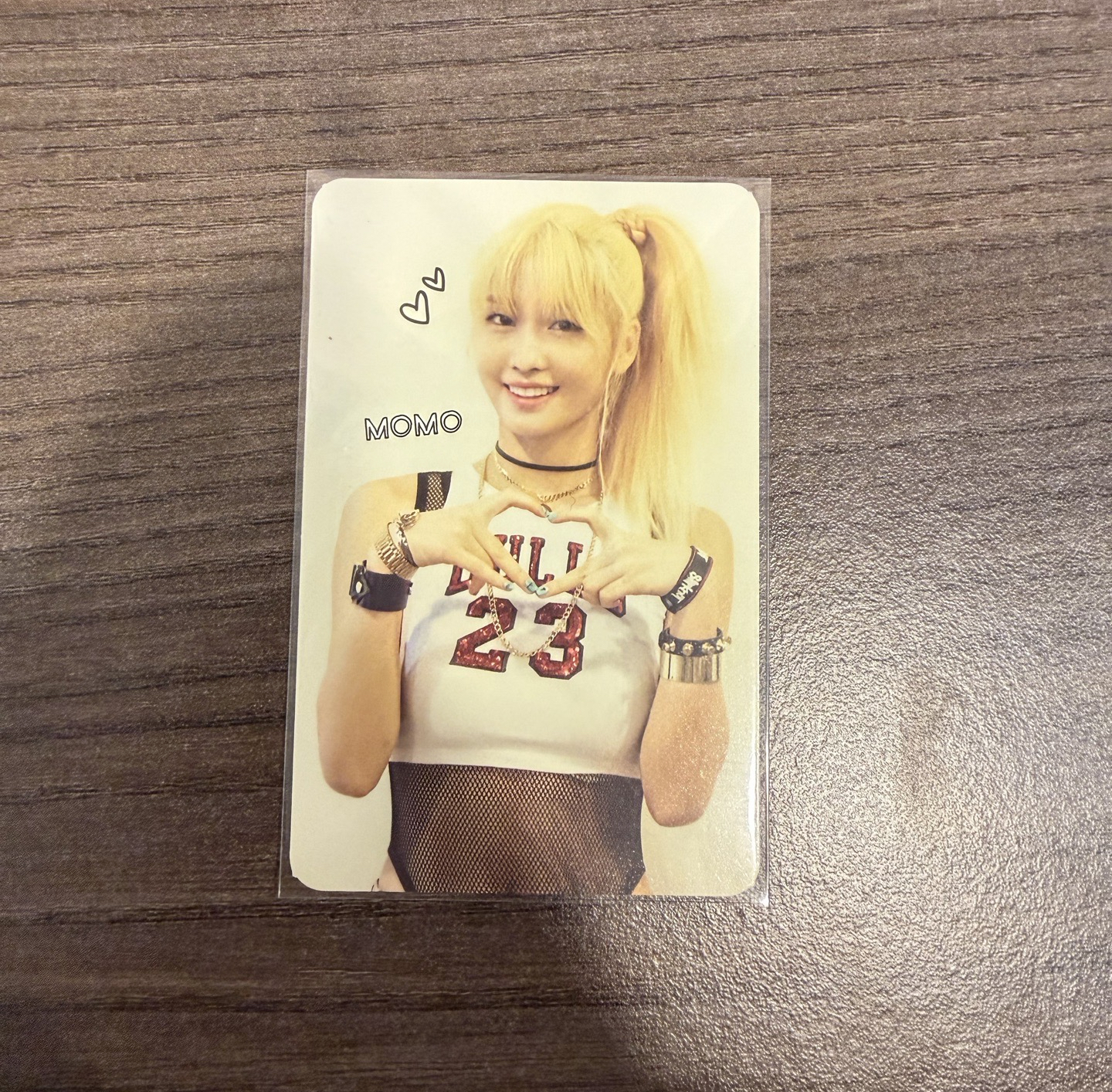 THE STORY BEGINS MOMO 小卡