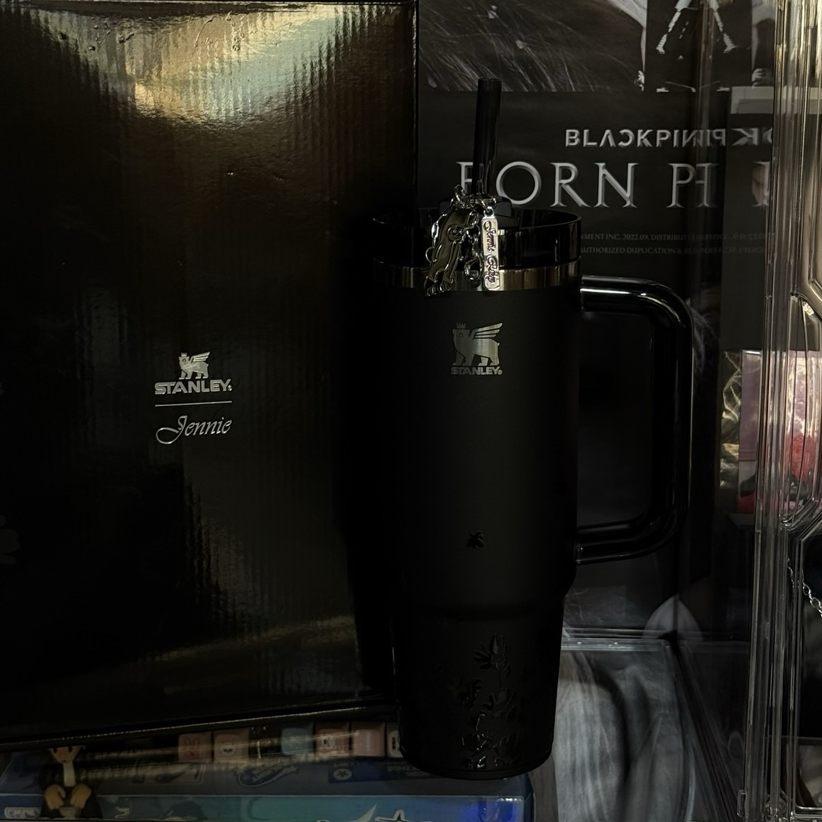 Jennie x stanly聯名水壺