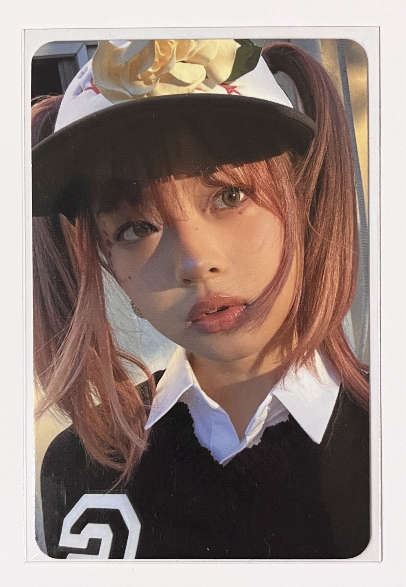 (對光下有淡淡廠損痕線) 專卡 2