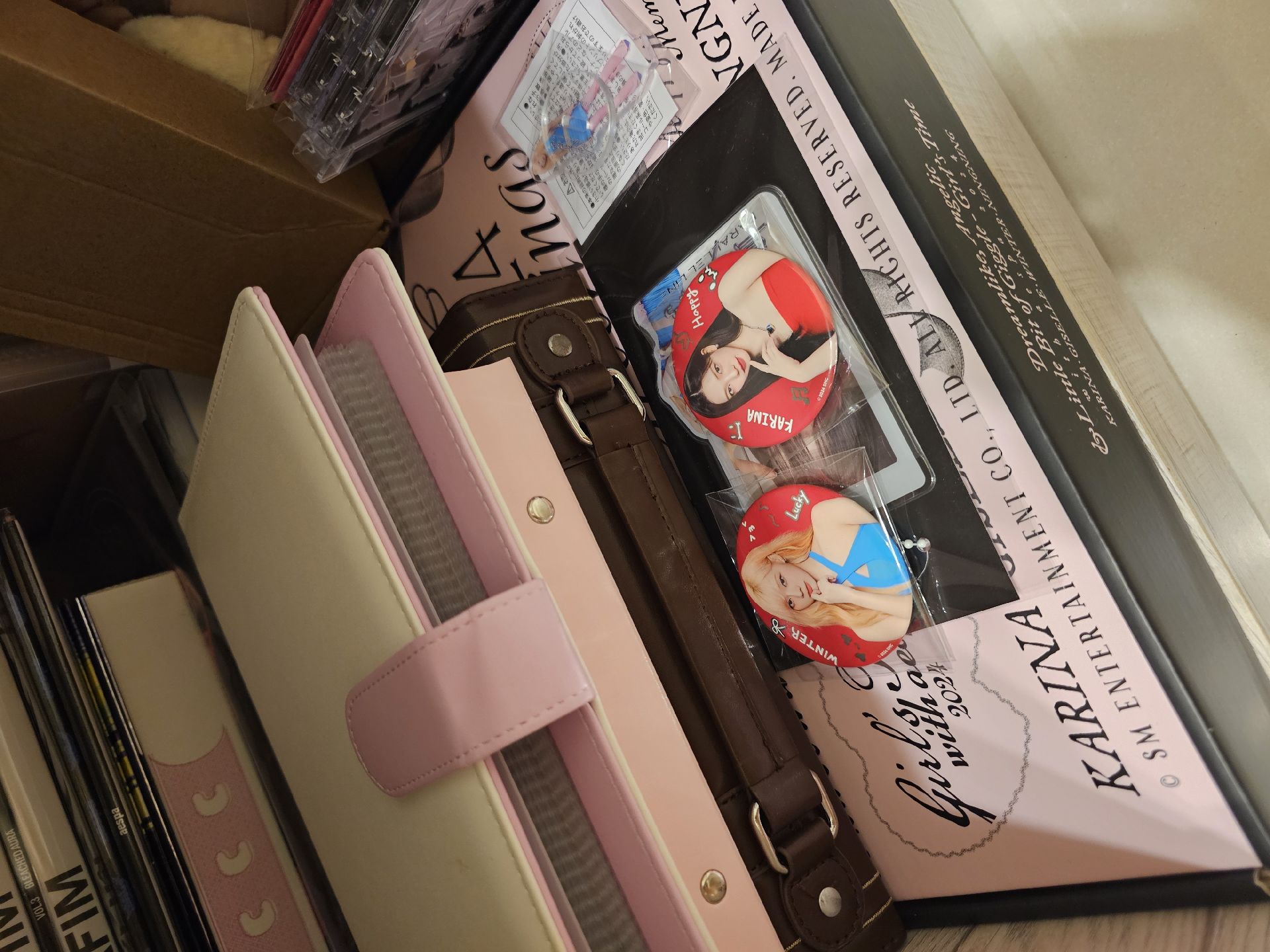 吐舌冬 1手卡保真