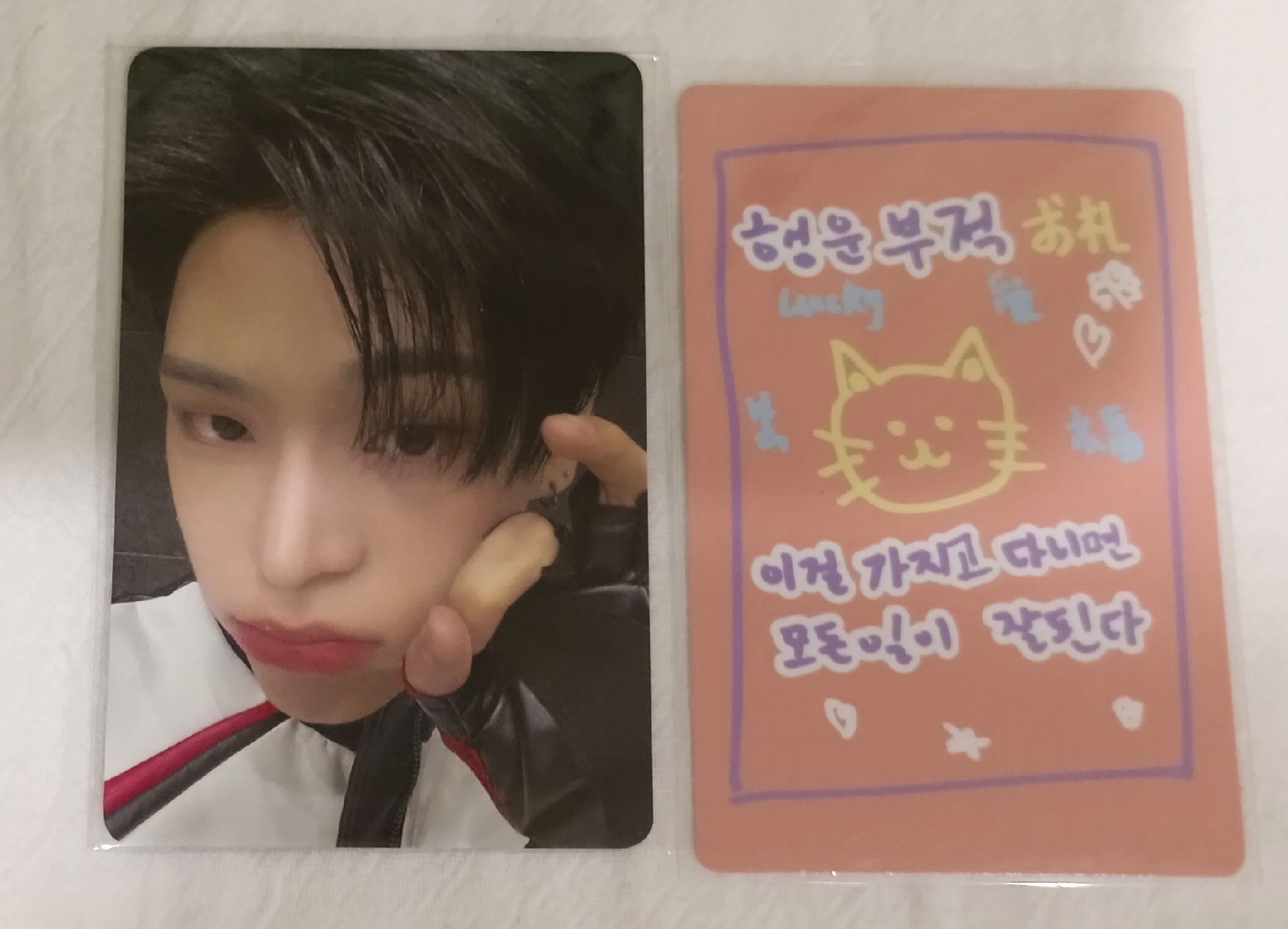 金俊民+右邊那張