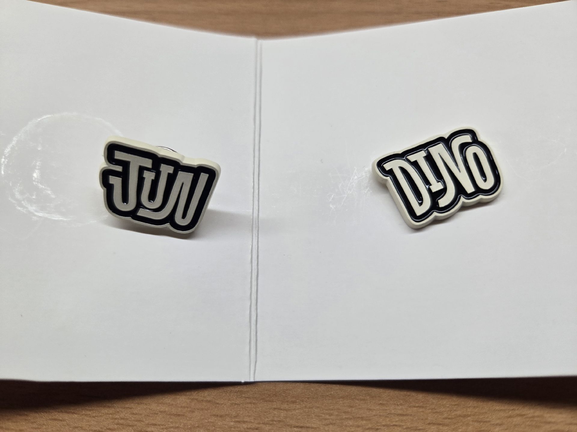 seventeen holiday姓名別針