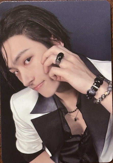 GH4 AM琦磁鐵+鍾花特典+電影海報票卡資料夾+明信片兩張