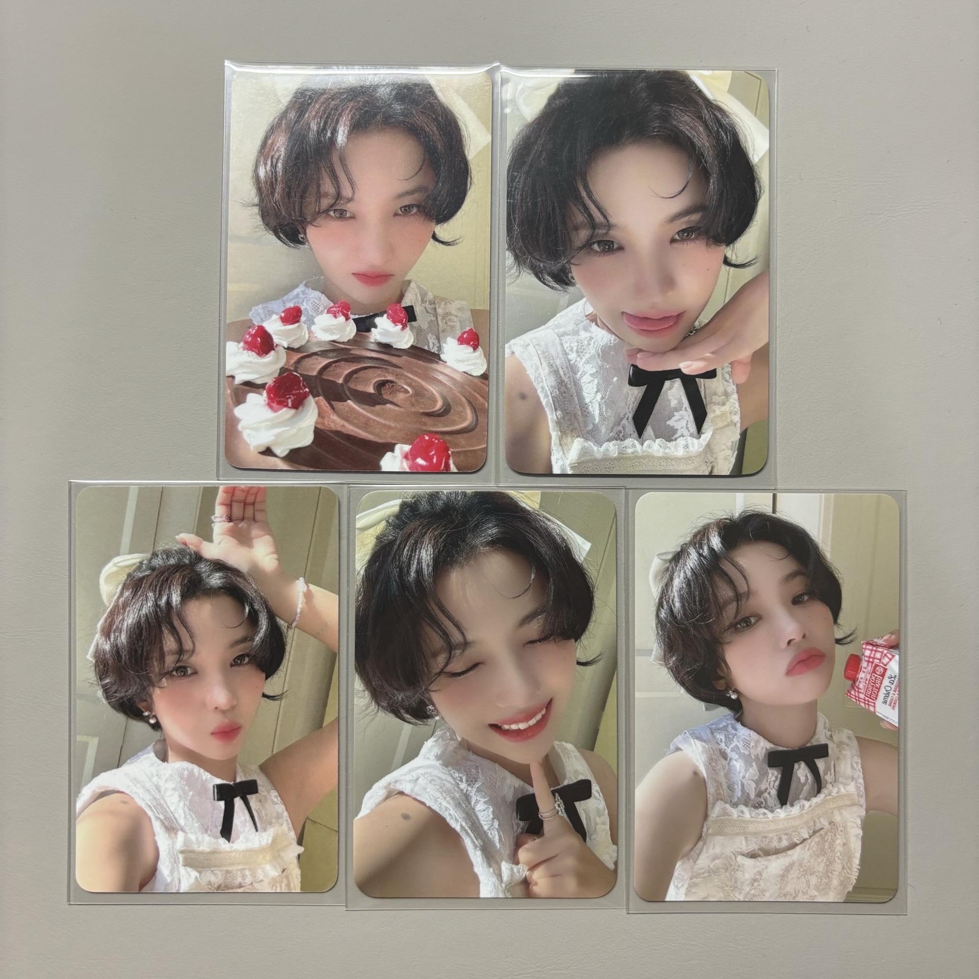 I-dle 田小娟 25年年曆特典