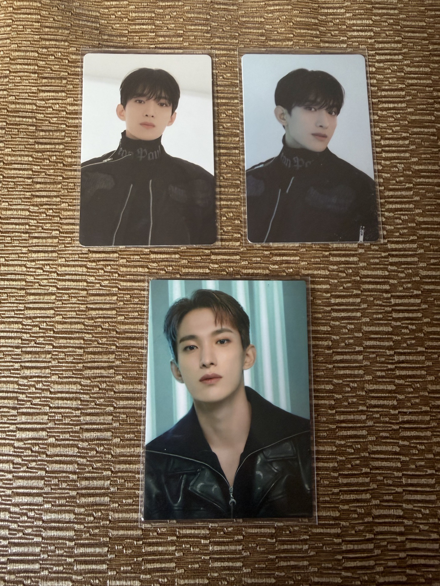 1-卡包卡3張不拆