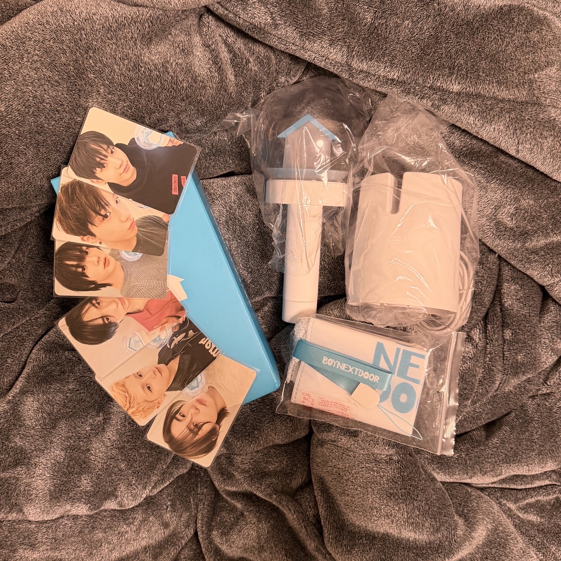 BND 手燈 含底座 含卡