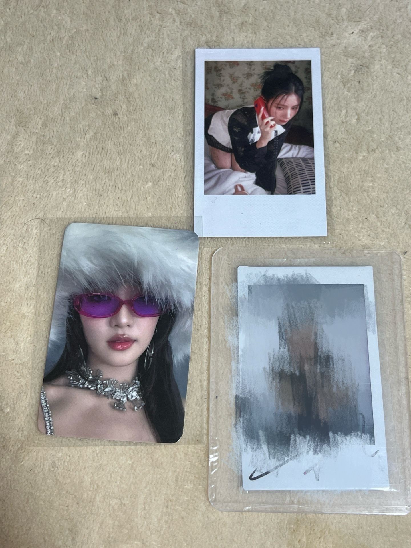 i-dle 舒華未公開拍立得