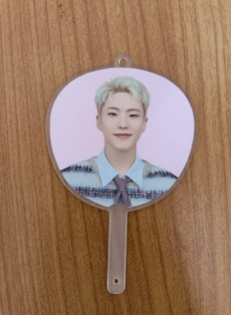 FM 榮小扇 無動作