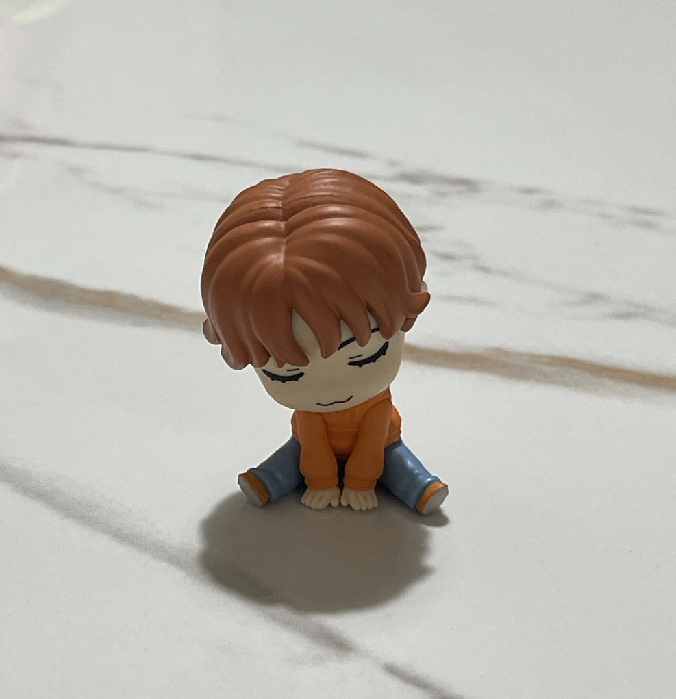 TXT 崔杋圭 坐姿 扭蛋公仔