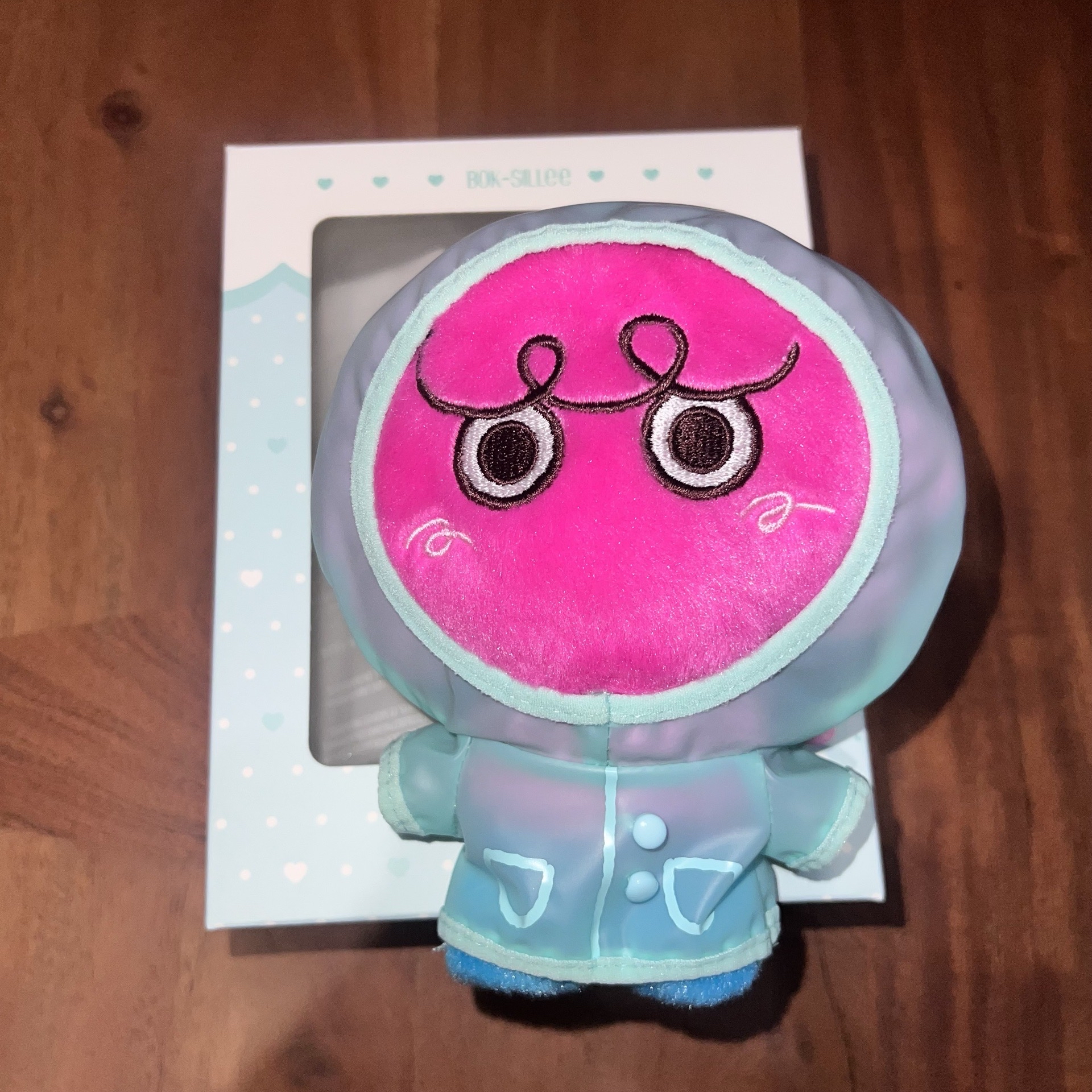 2025 SHINee WORLDVII [E.S.S.A.Y] 官方MD 雨衣福實 key 15cm