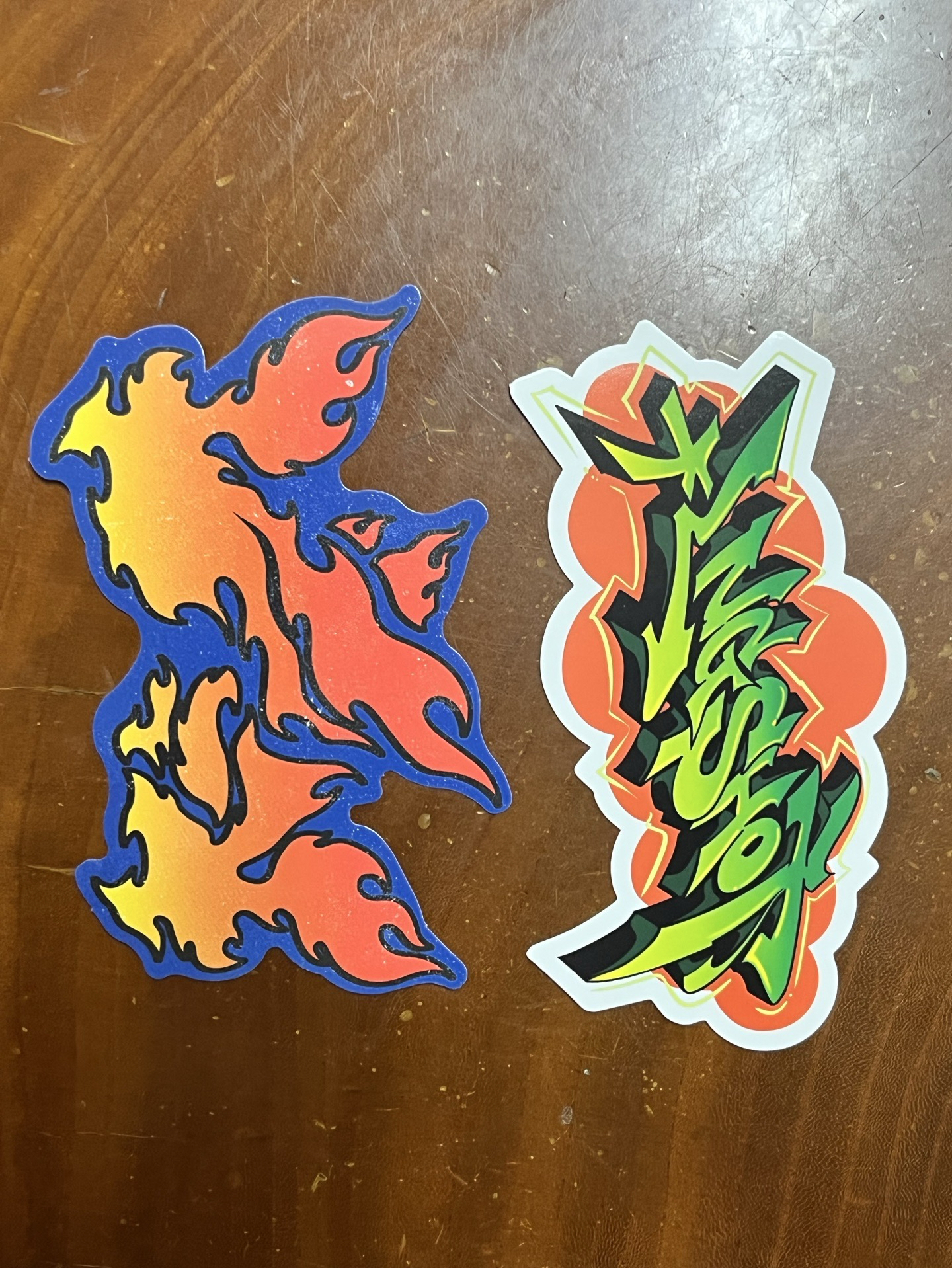 雜誌專貼紙（2張如圖）