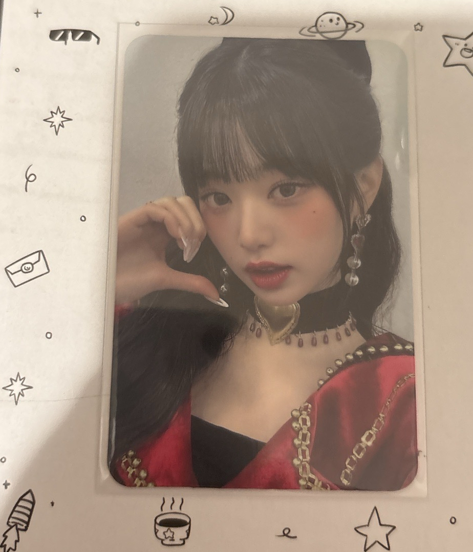 泰簽員（冷色調）