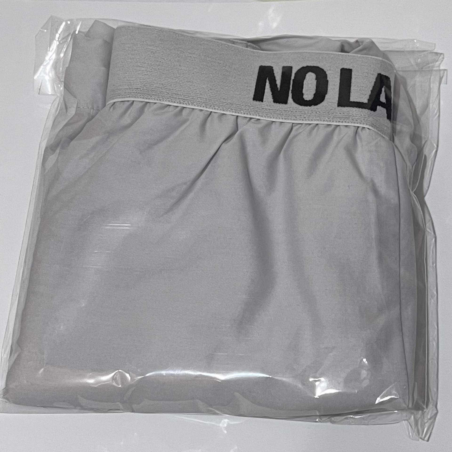 NO LABELS 短褲 無盒無卡 然竣