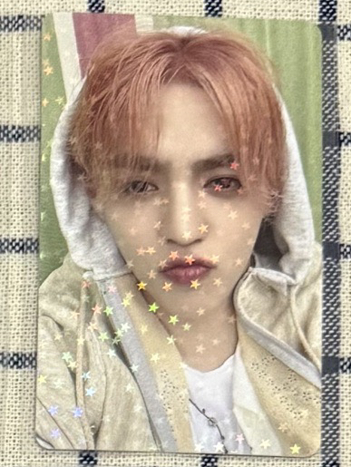 日通星閃嘟嘴哲