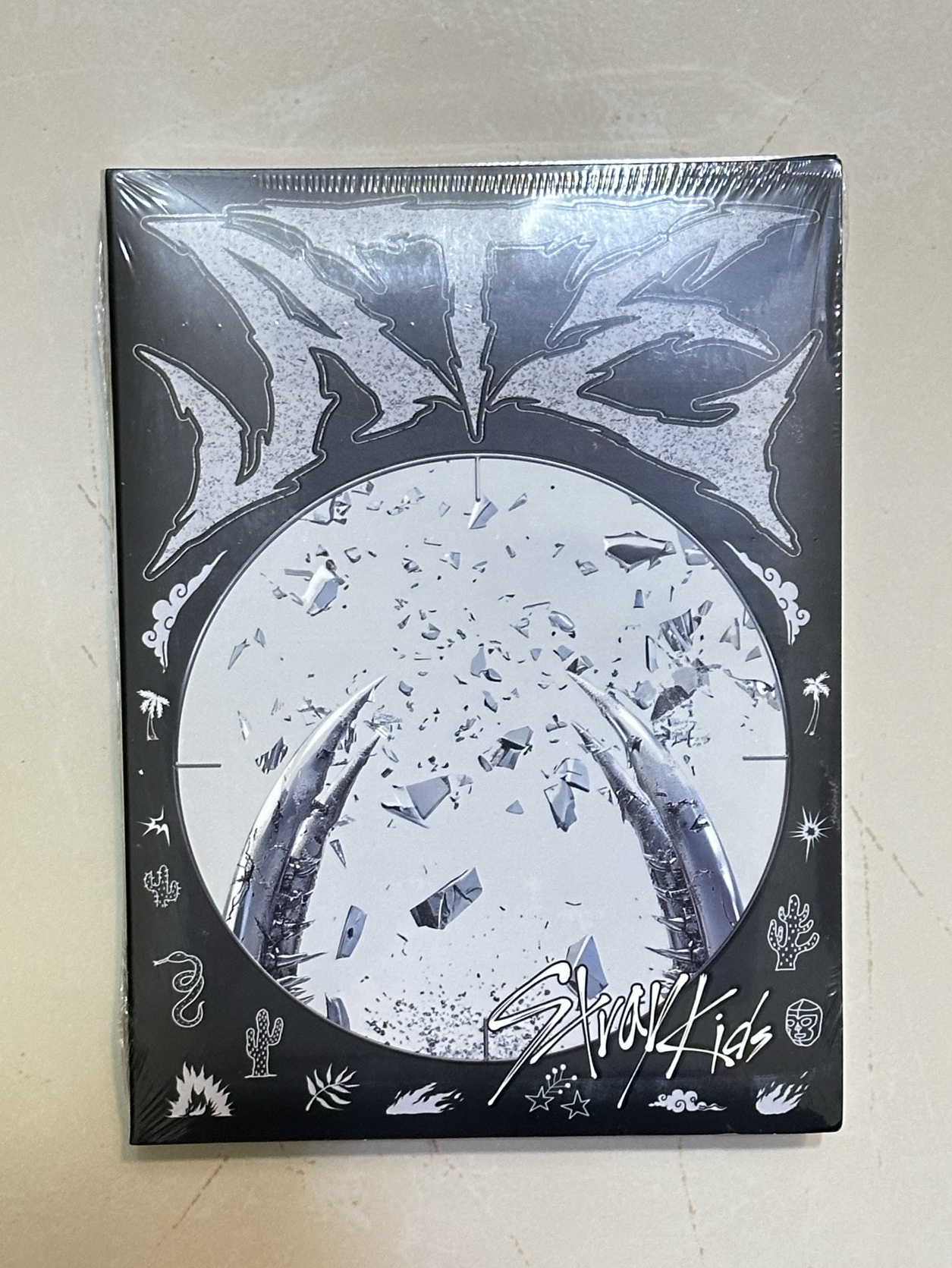 Stray Kids 迷你9輯 ATE (Boom Ver.)