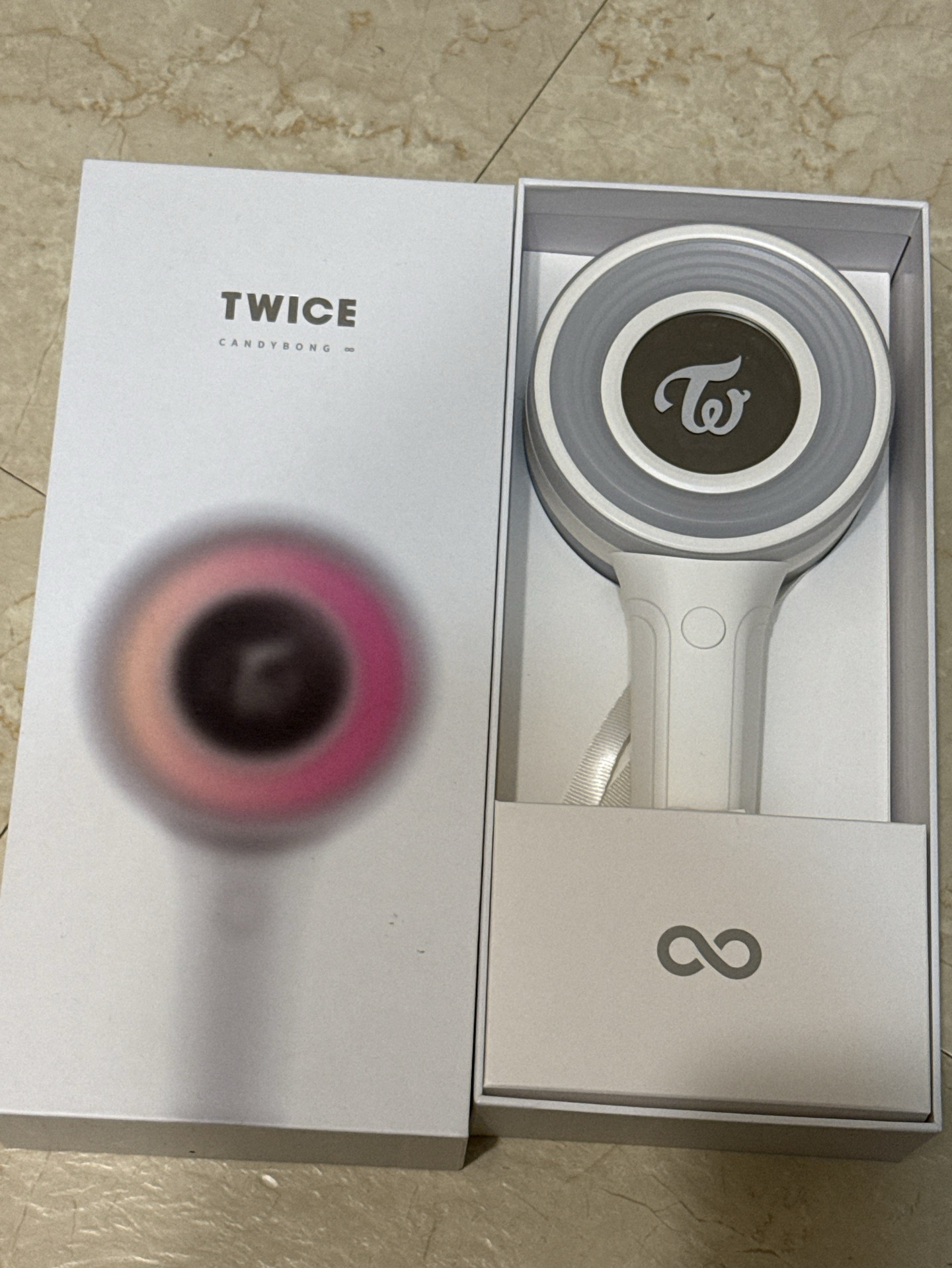 Twice 二手手燈
