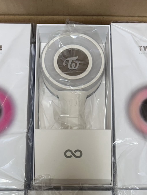 TWICE 手燈現貨