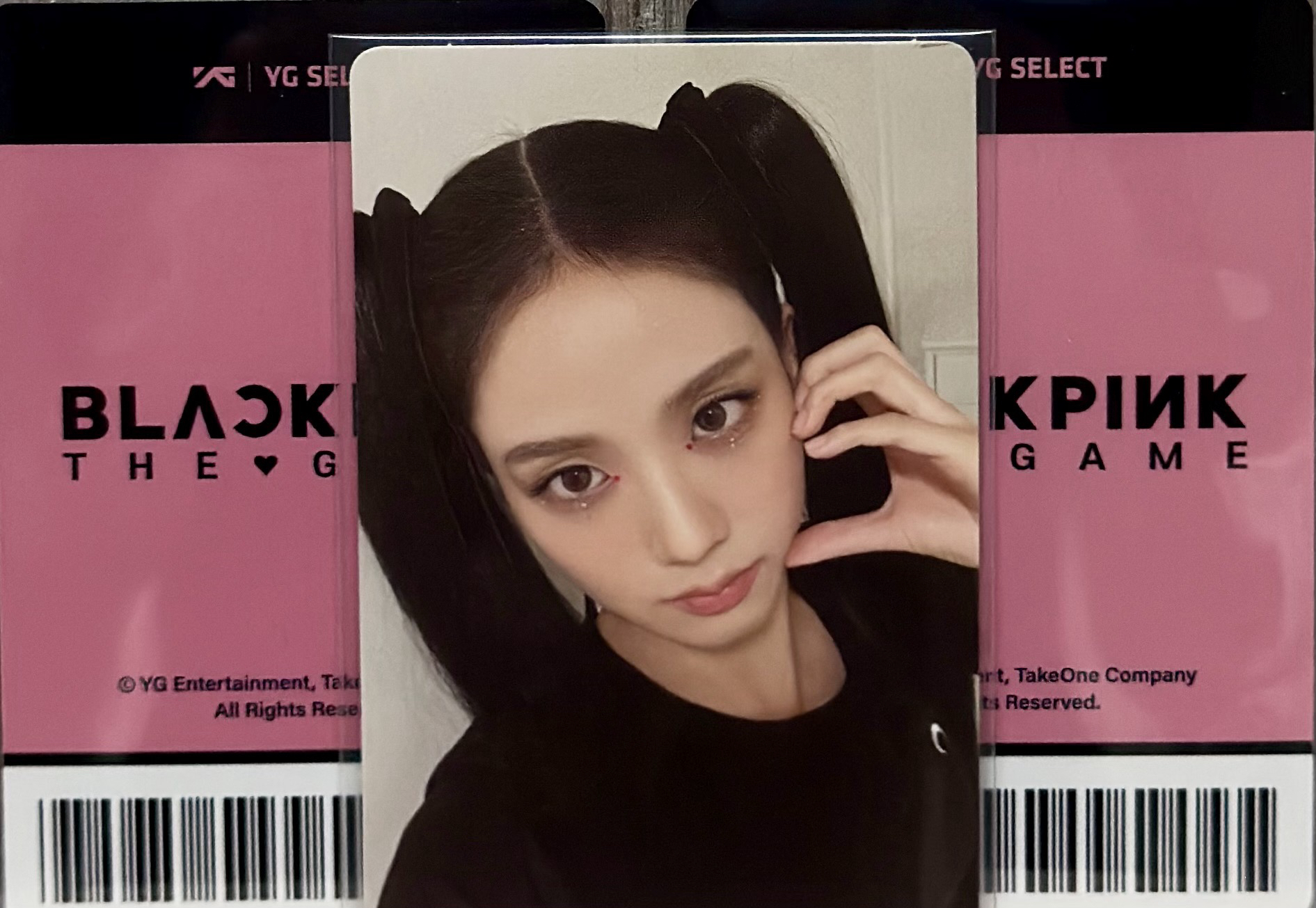 Jisoo ME黑版 雙馬尾比心秀