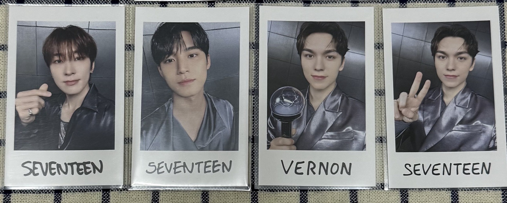 Right here 拍立得組