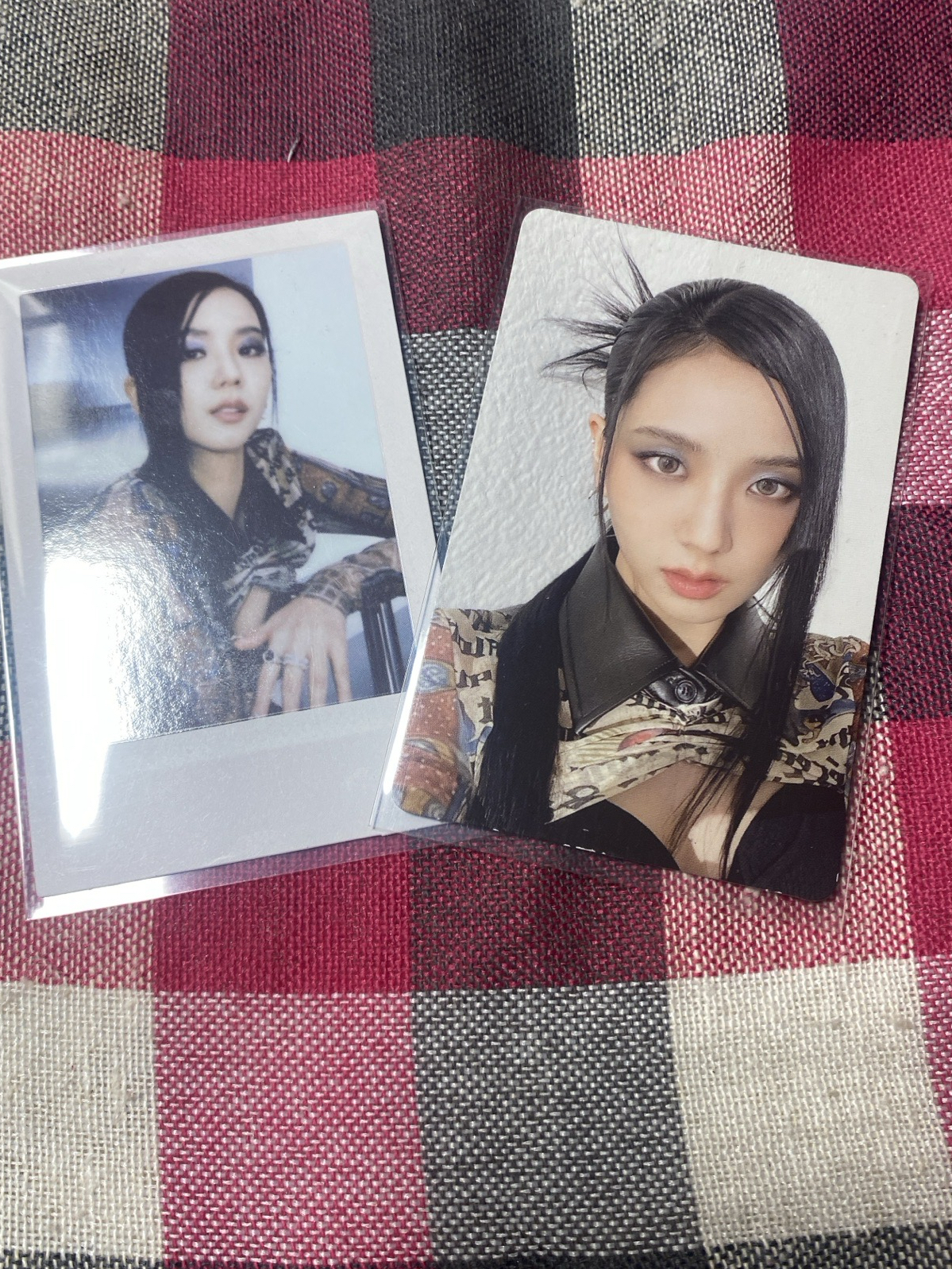 BORN PINK 專輯卡+BORN PINK 專輯卡  秀