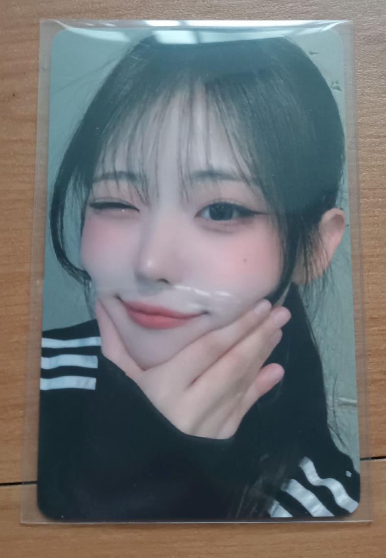 QWER 迷三 wvs 預售 捏臉 E hina