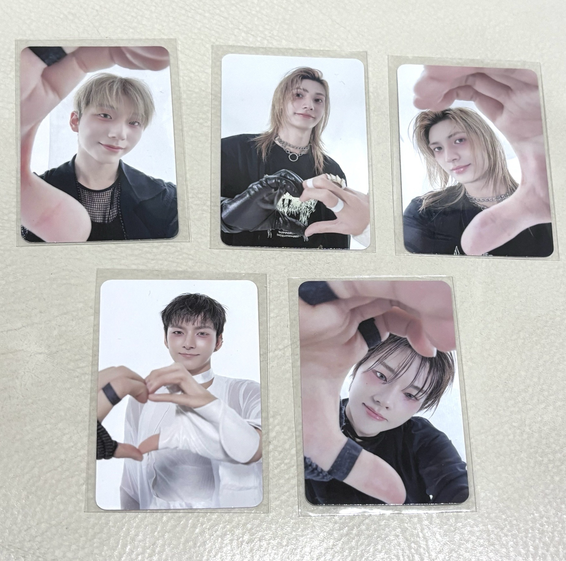 小英雄 beautiful mind finale線下滿額