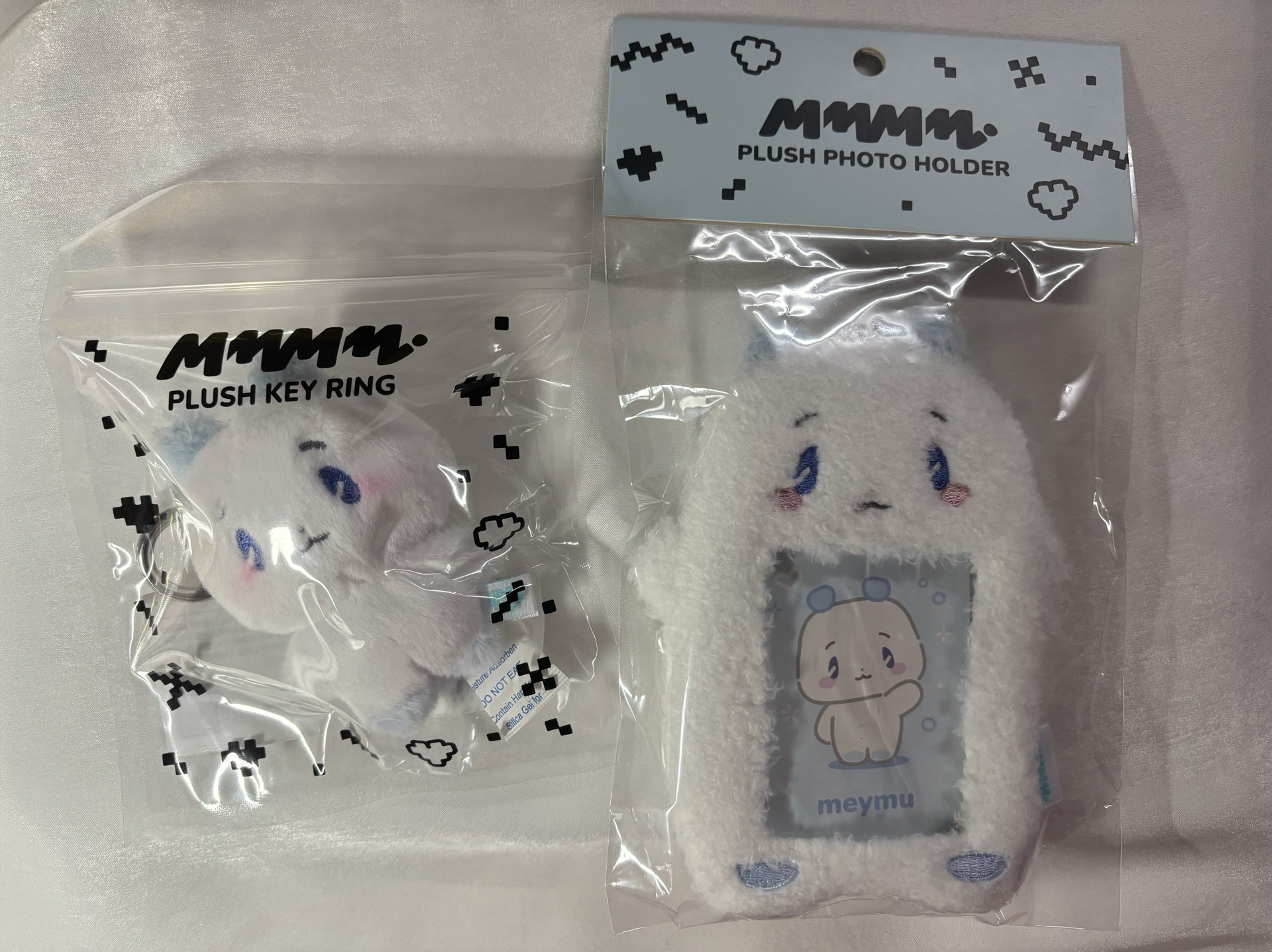 Meymu 鑰匙圈吊飾+卡套