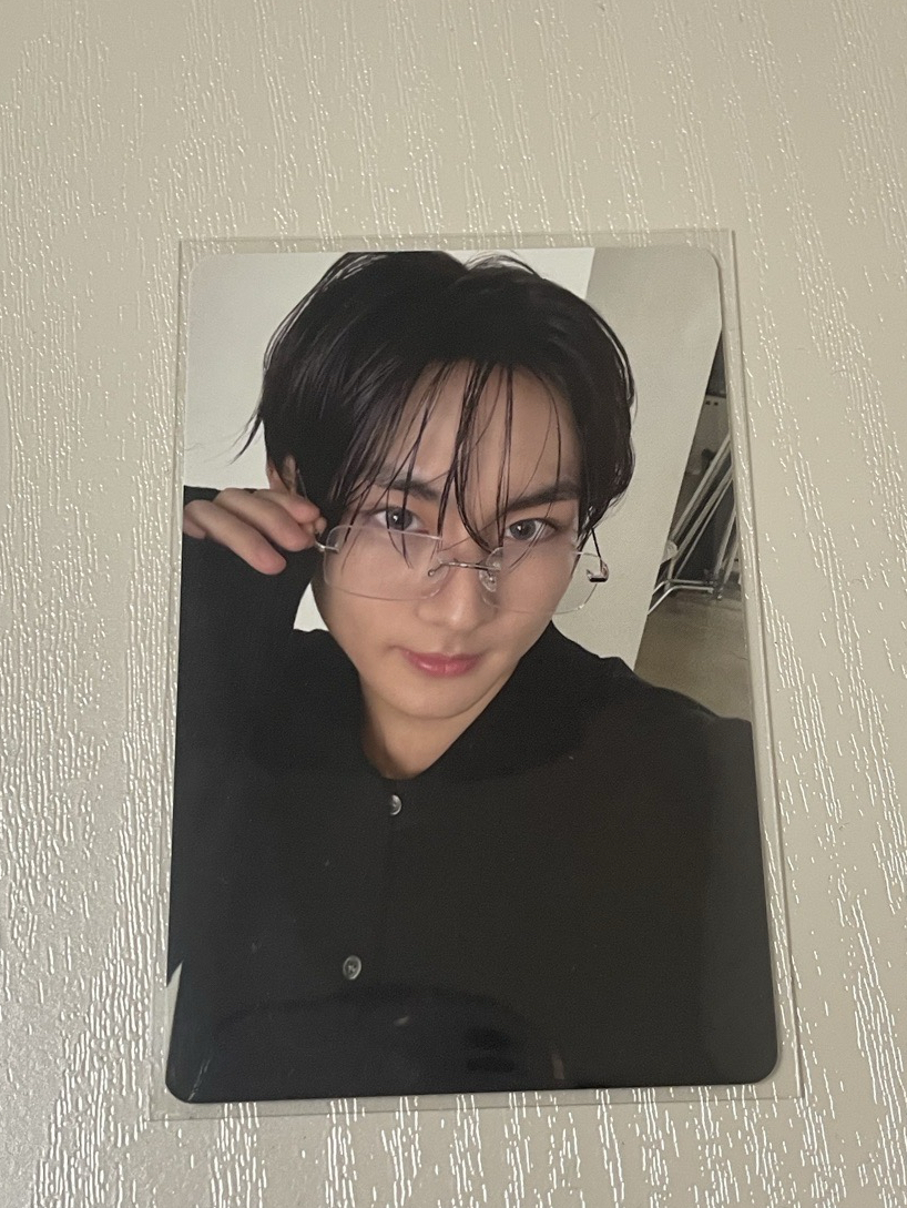 D社雜誌卡 梁禎元戴眼鏡 很萌阿！