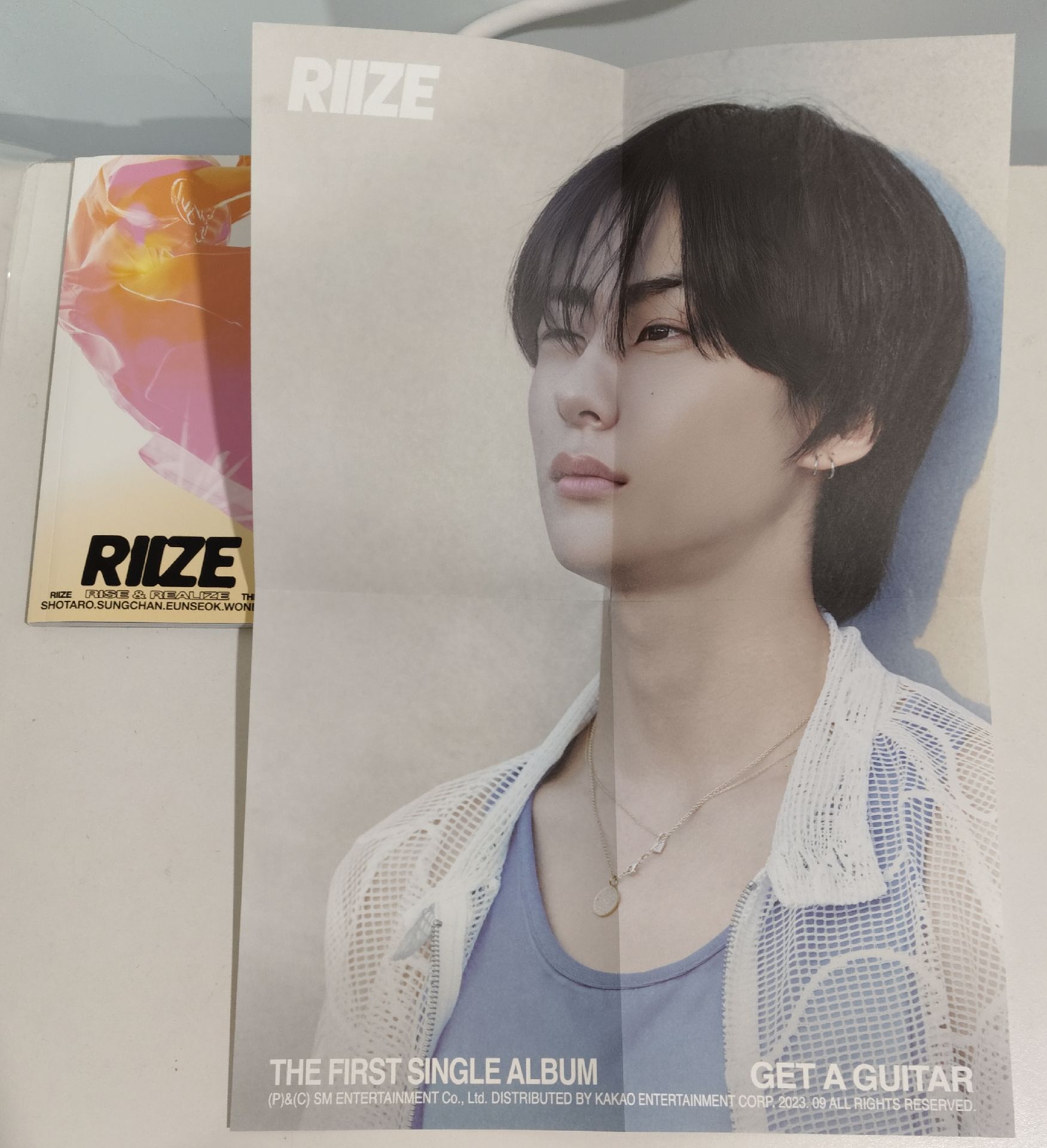 GAG 橘版+ANTON海報