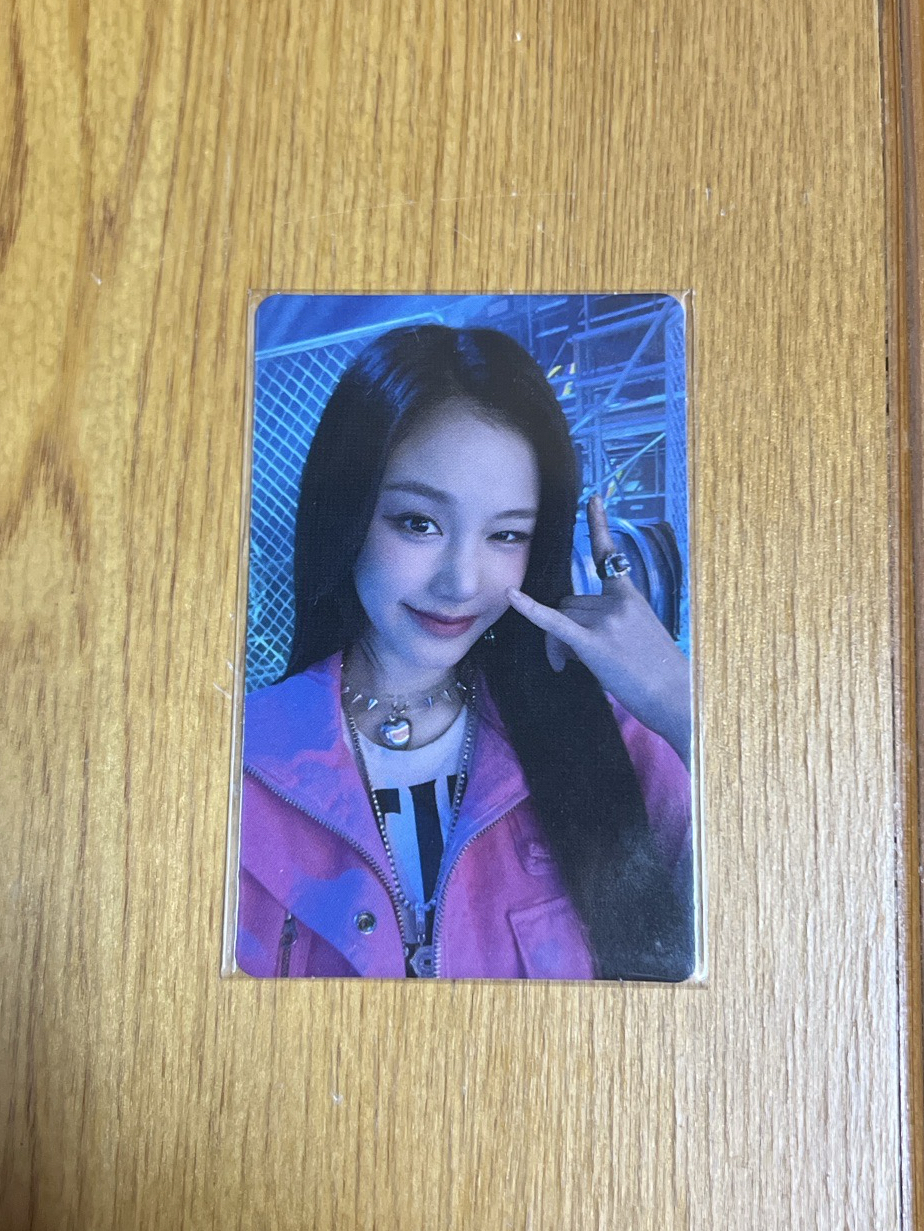 毛絨卡套吊飾 小塔