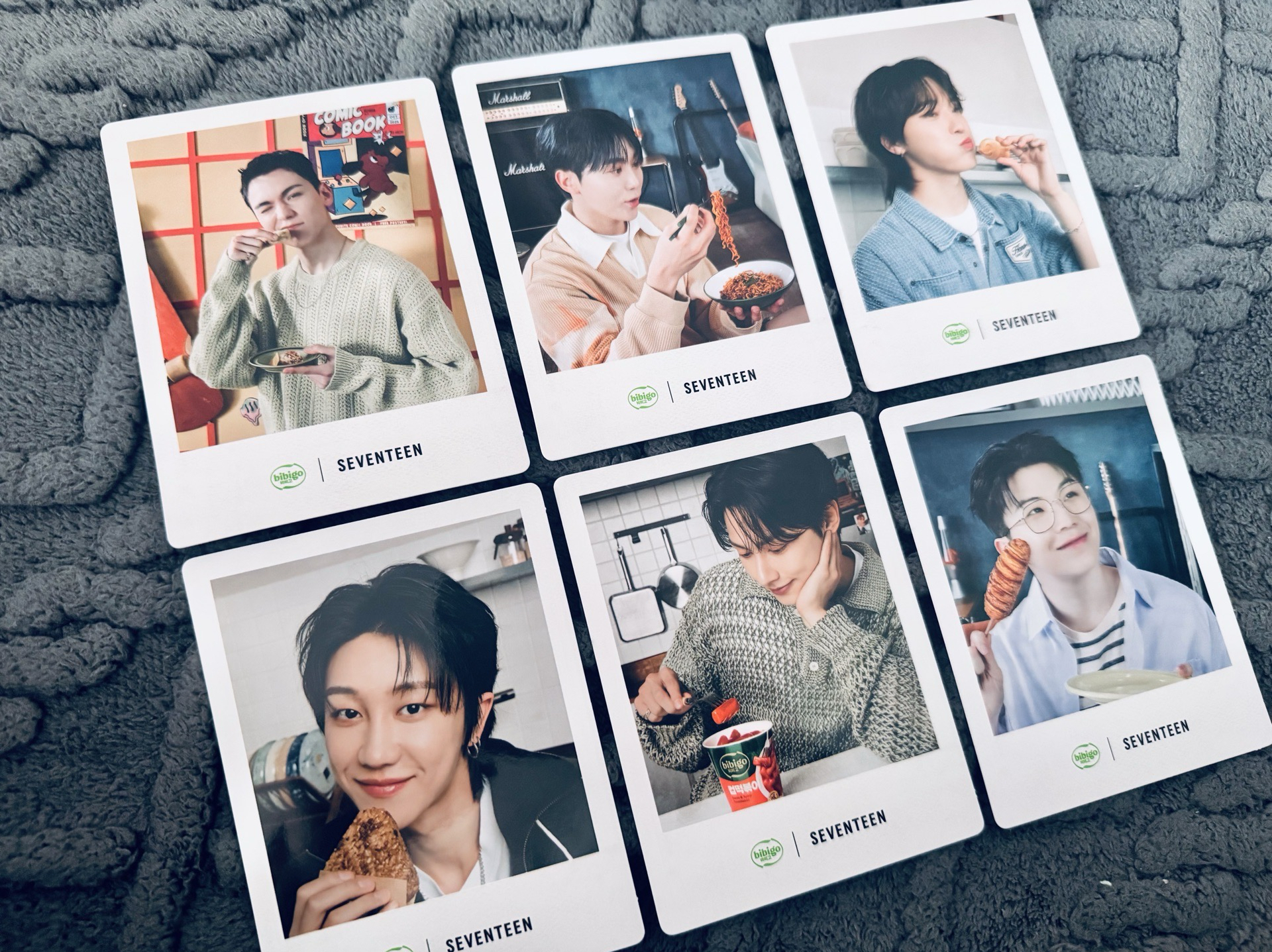 SEVENTEEN bibigo拍立得