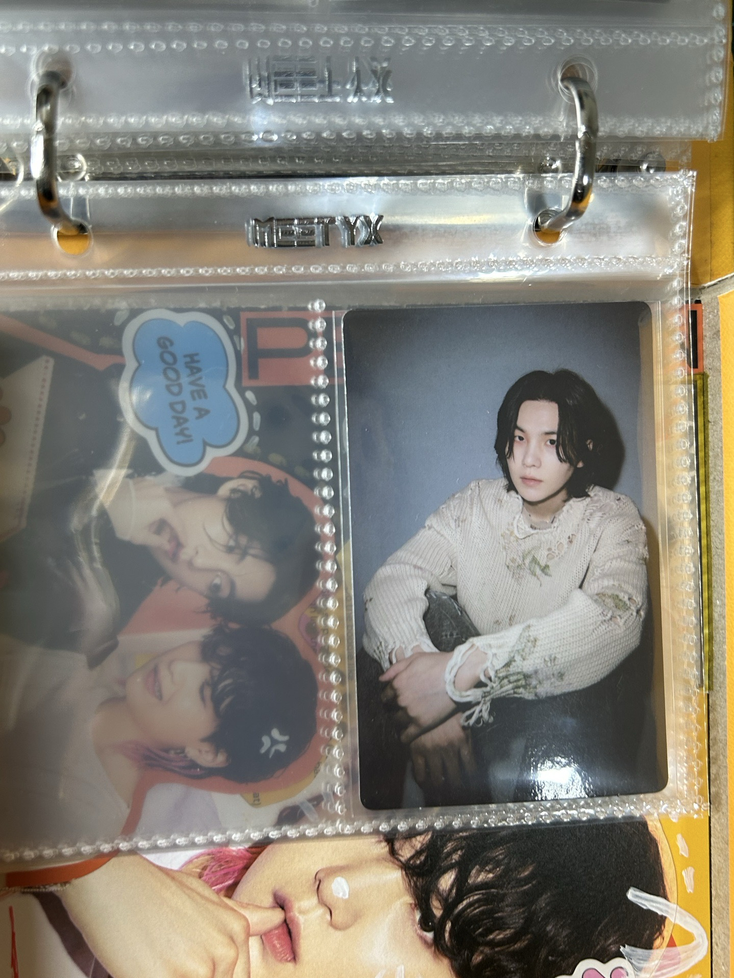 盤出閔玧其小卡