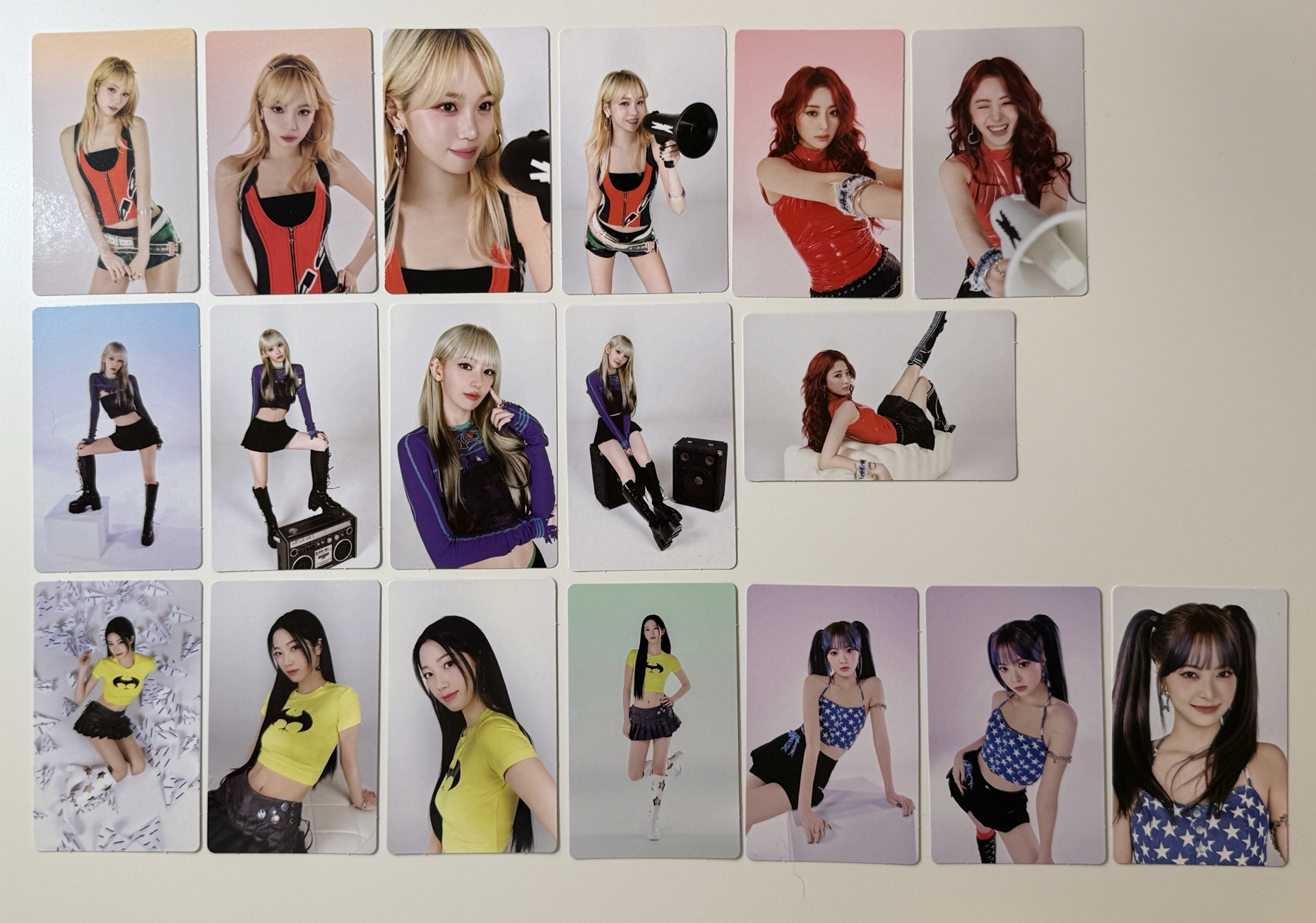 LE SSERAFIM | 24‘fm 隨機卡（單張）