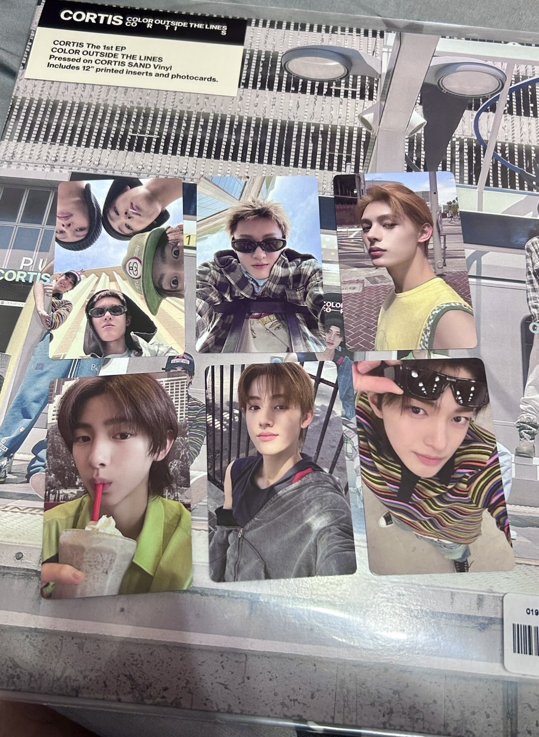 cortis 黑膠小卡 馬丁 安乾鎬