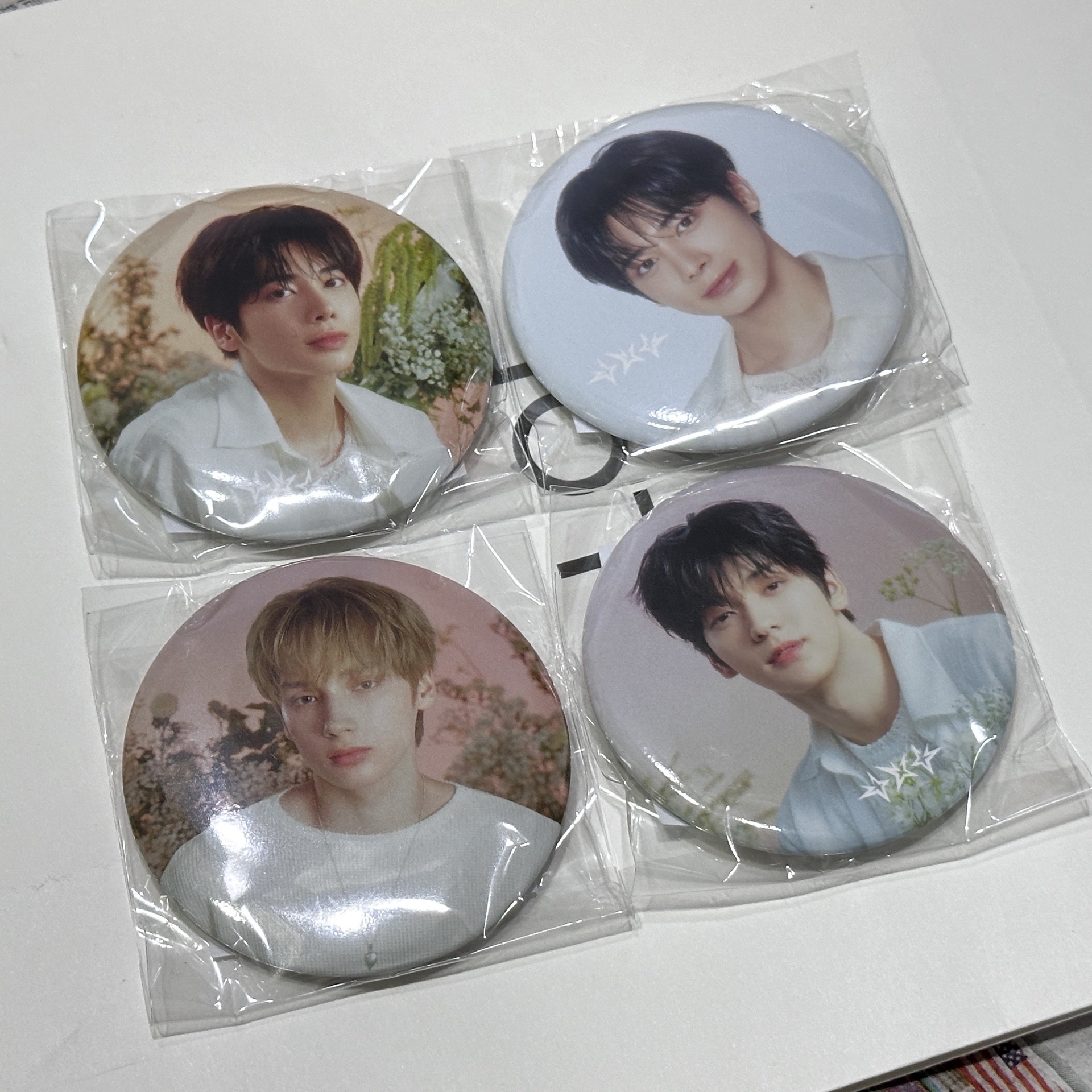 TXT 日巡扭蛋徽章