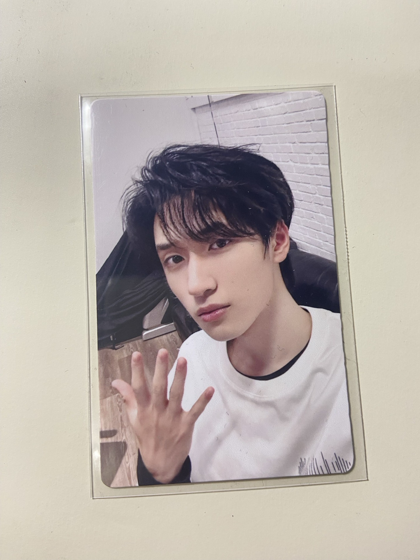 嚴浩翔樓間樓 白衣比五