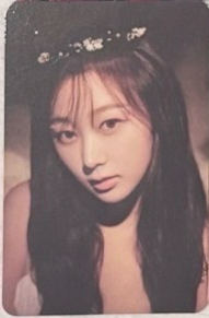 23年曆官拍（左