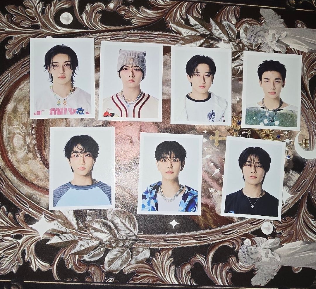 安可滿額辰證件照