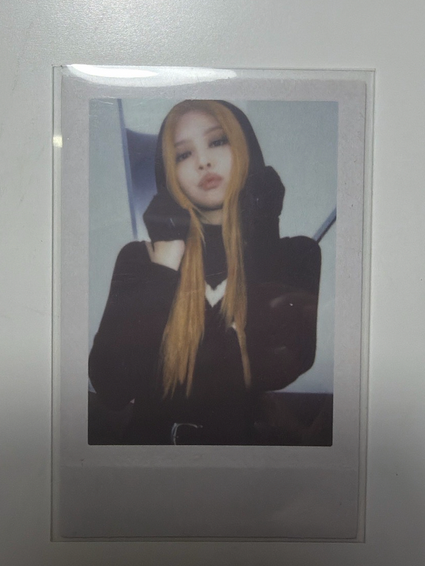 BORN PINK JENNIE 拍立得專卡