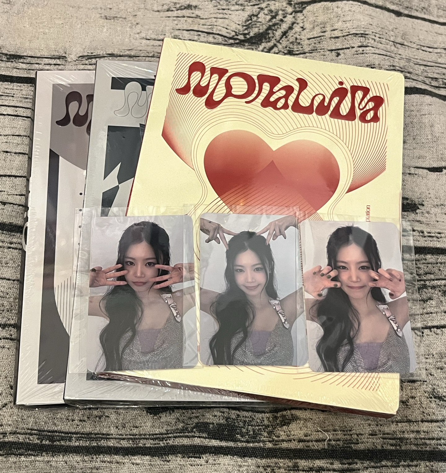 SOOJIN RIZZ ju 2.0簽售卡+一套專