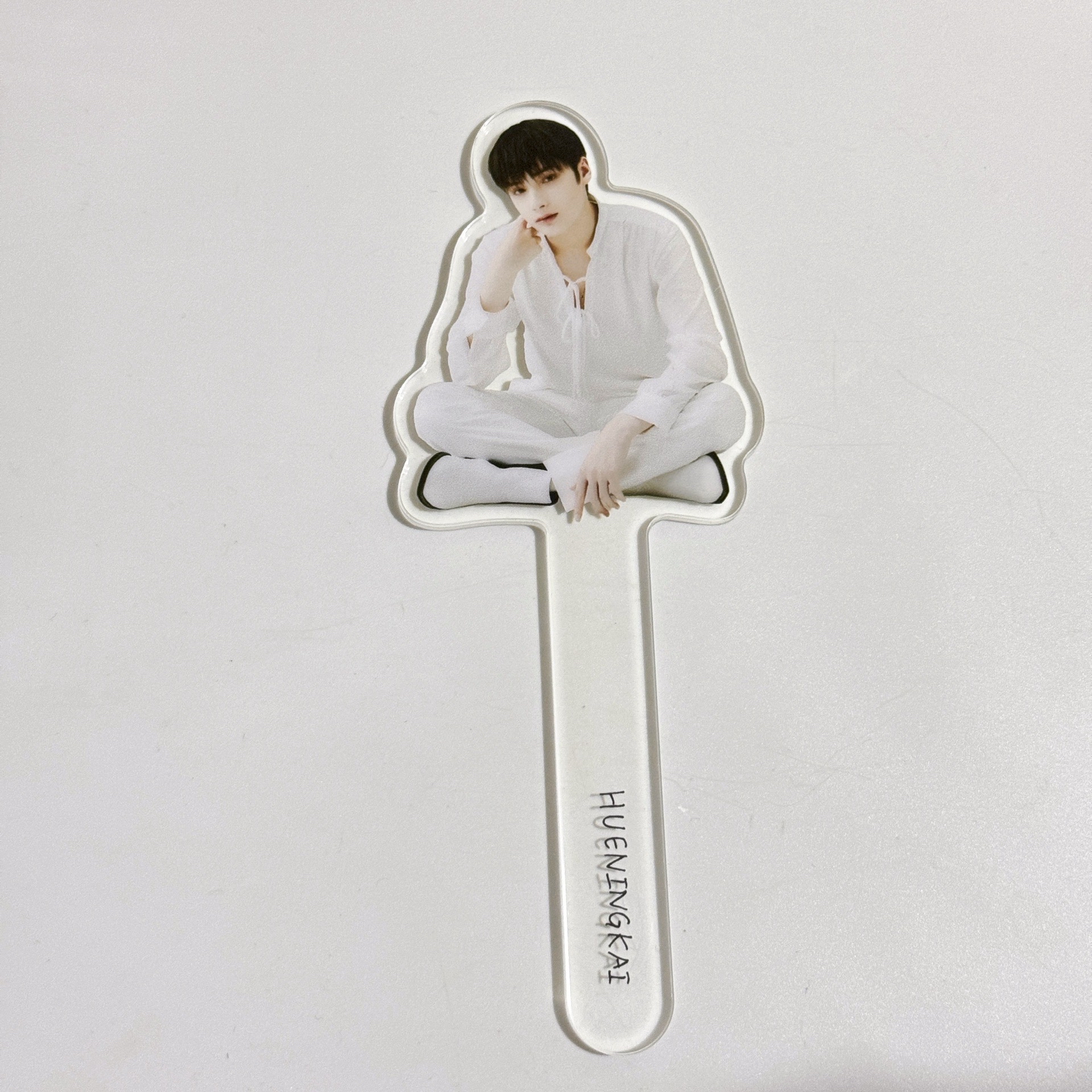 TXT 官方 髮夾 徽章 橡膠手環 吊飾 壓克力拍照道具