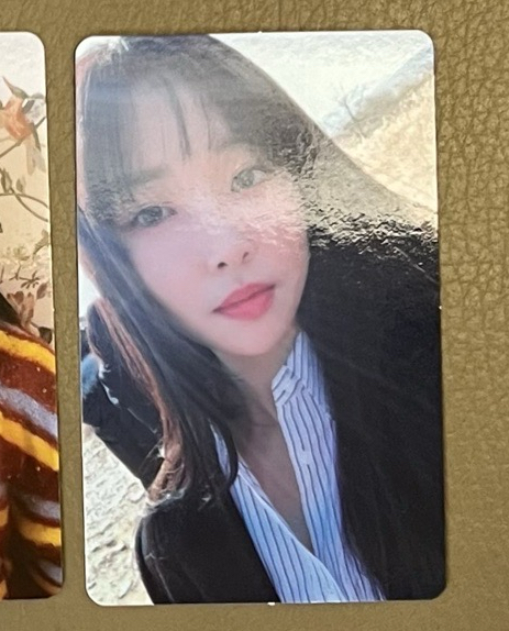 Gfriend 迷八 回：LABYRINTH CROSSROADS ver.專卡 YUJU 裕株