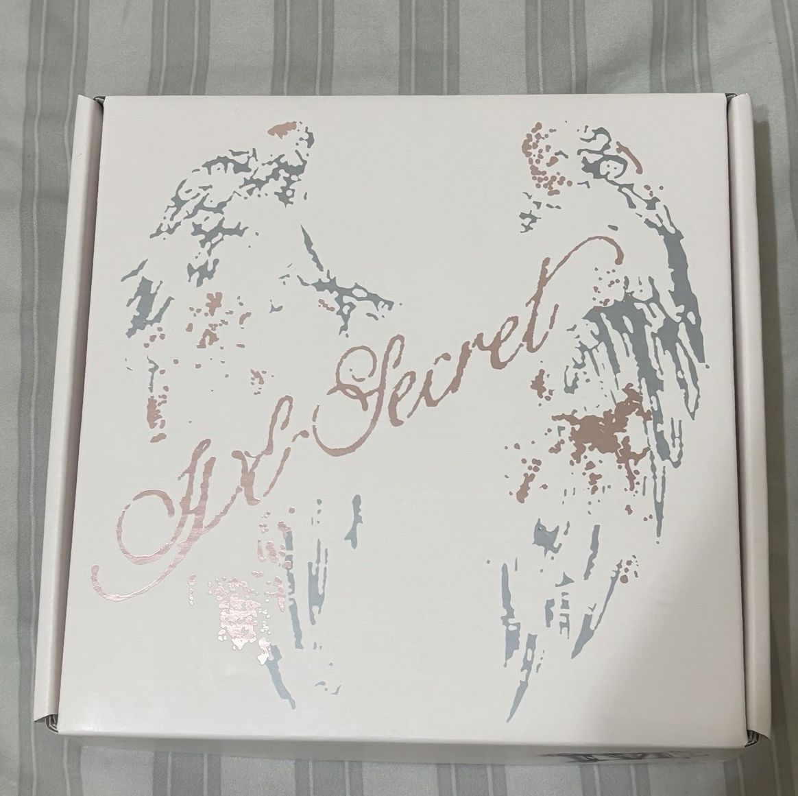 IVE SECRET 專輯 LOVED IVE ver. 空專（無卡）