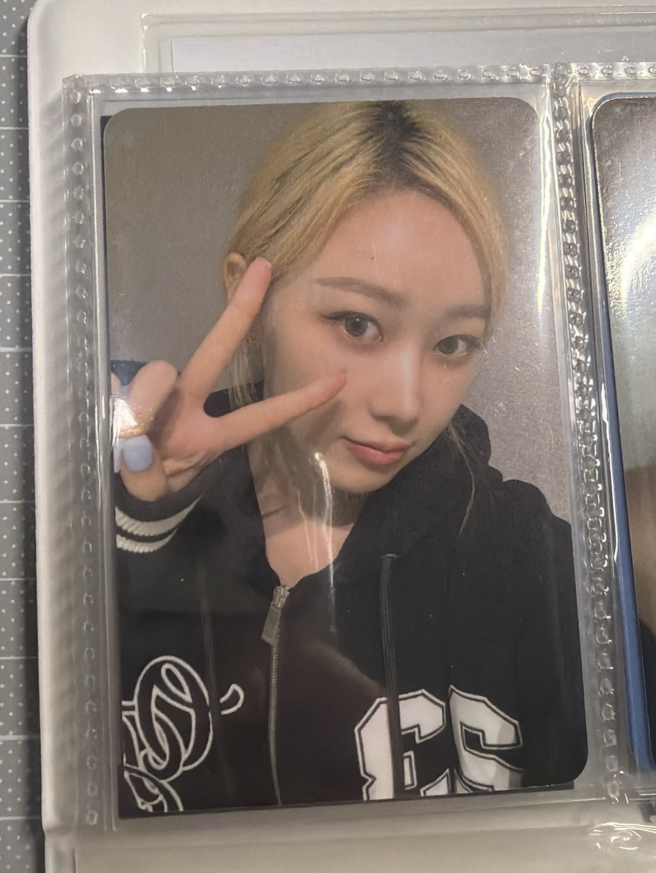 正規一 sr 簽售卡 Armageddon 星河2.0簽售吉 中文卡背