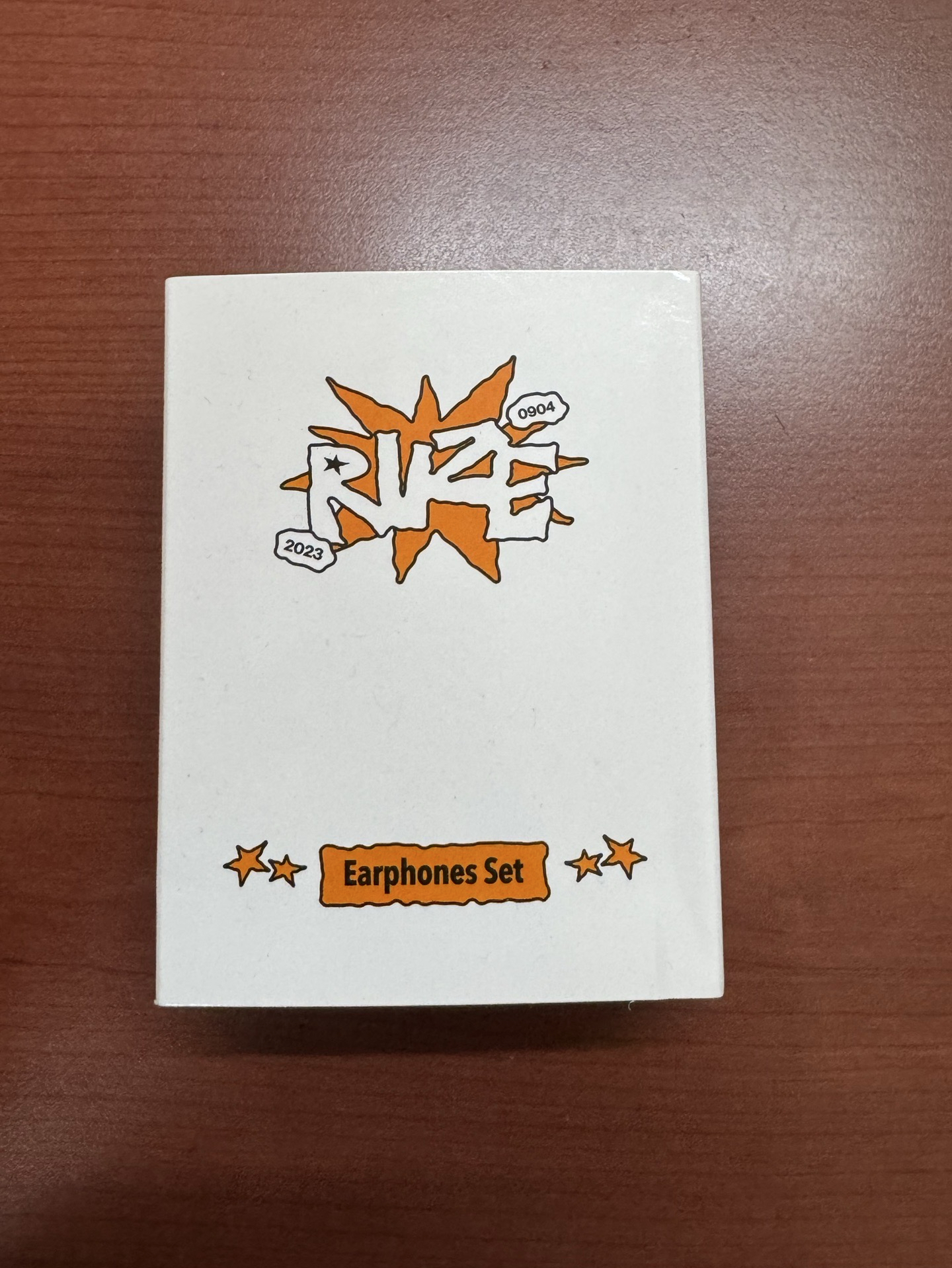 兩週年耳機 含醬卡