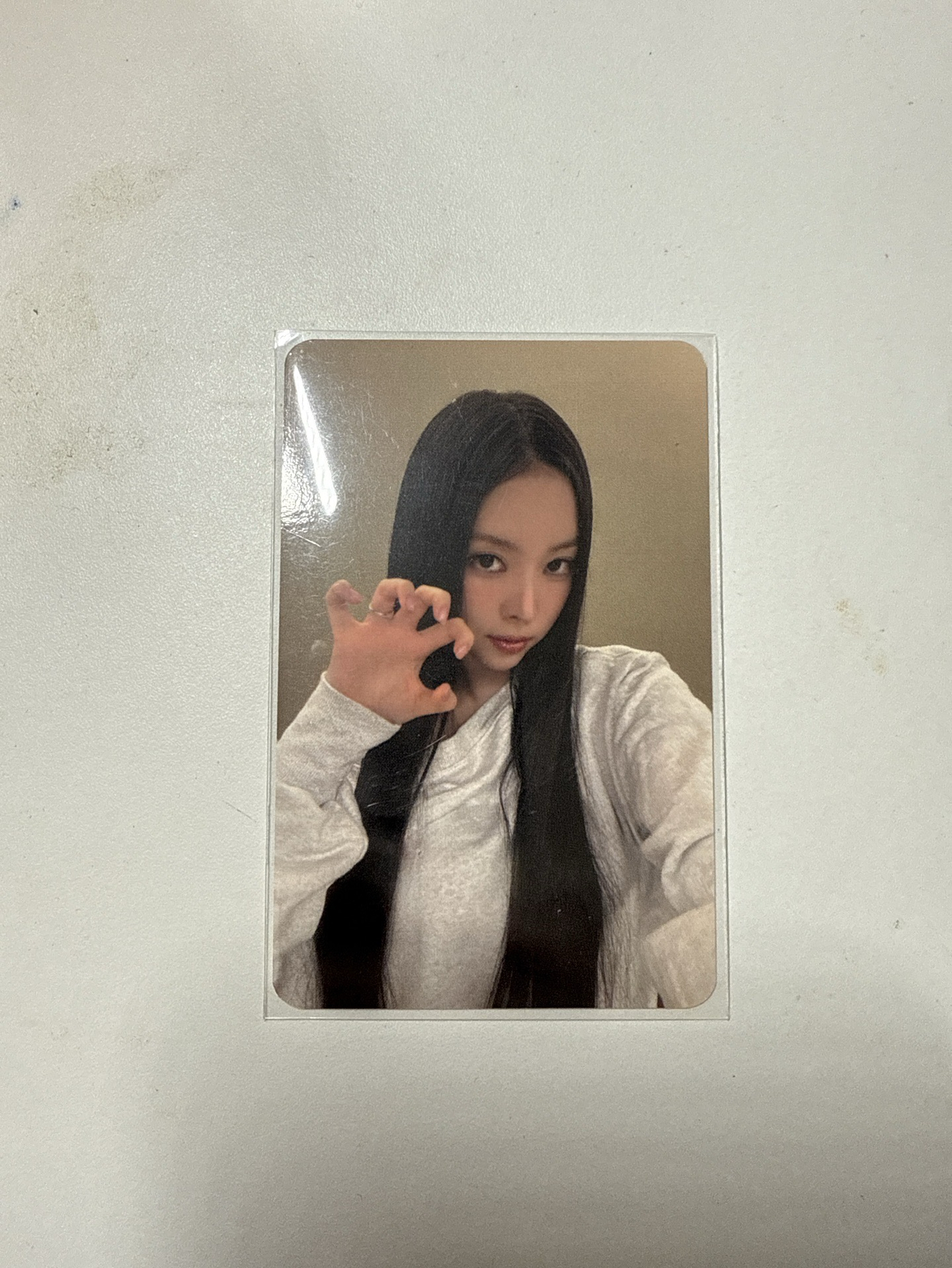 MEOVV 黑帽卡 Narin