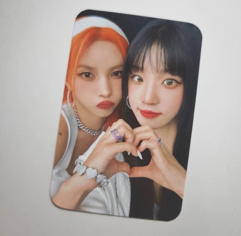 24 i-dle世巡場週 卷餅髮圈雙人卡 田小娟 宋雨琦