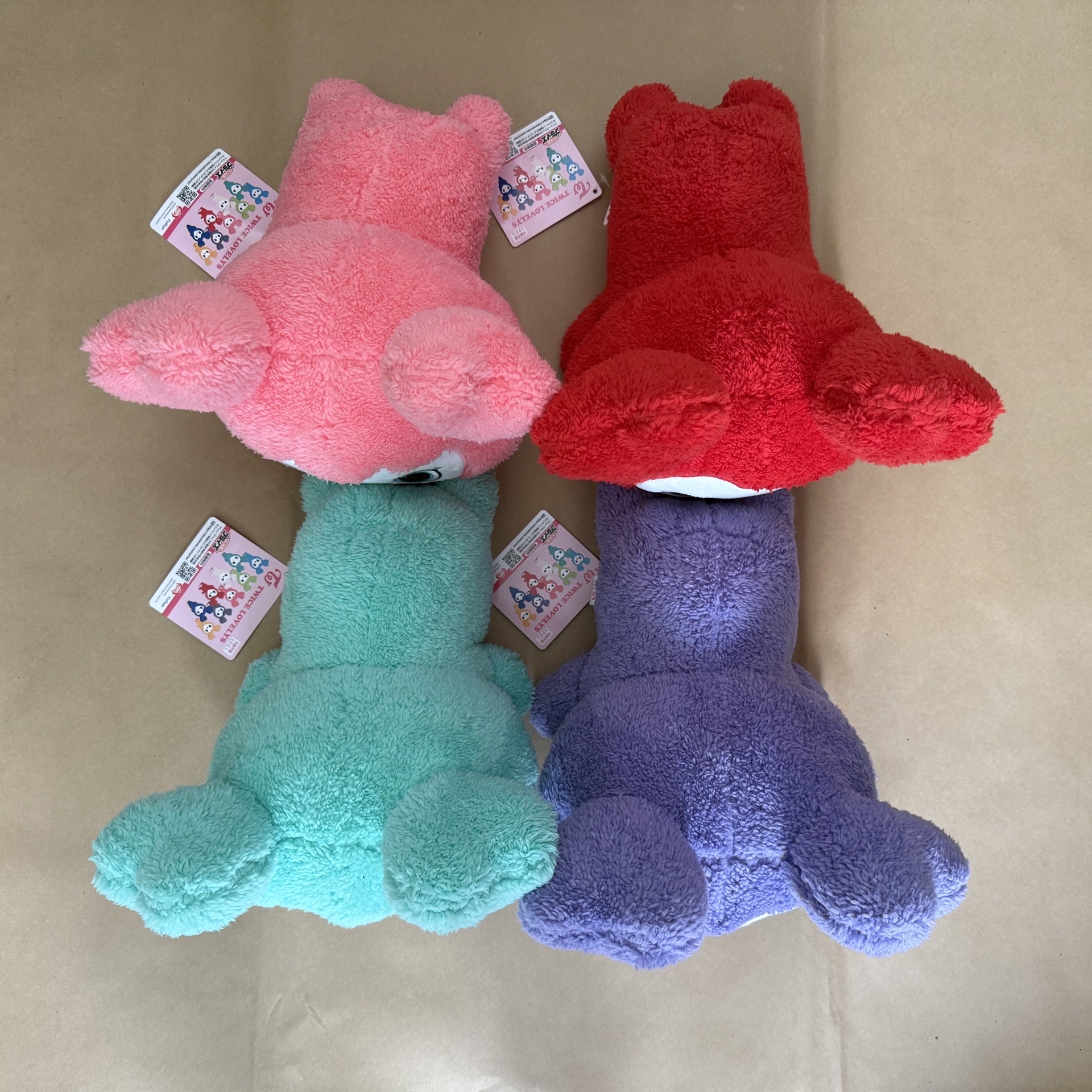 TWICE LOVELYS x GIGO 絨毛 大趴娃 趴趴娃