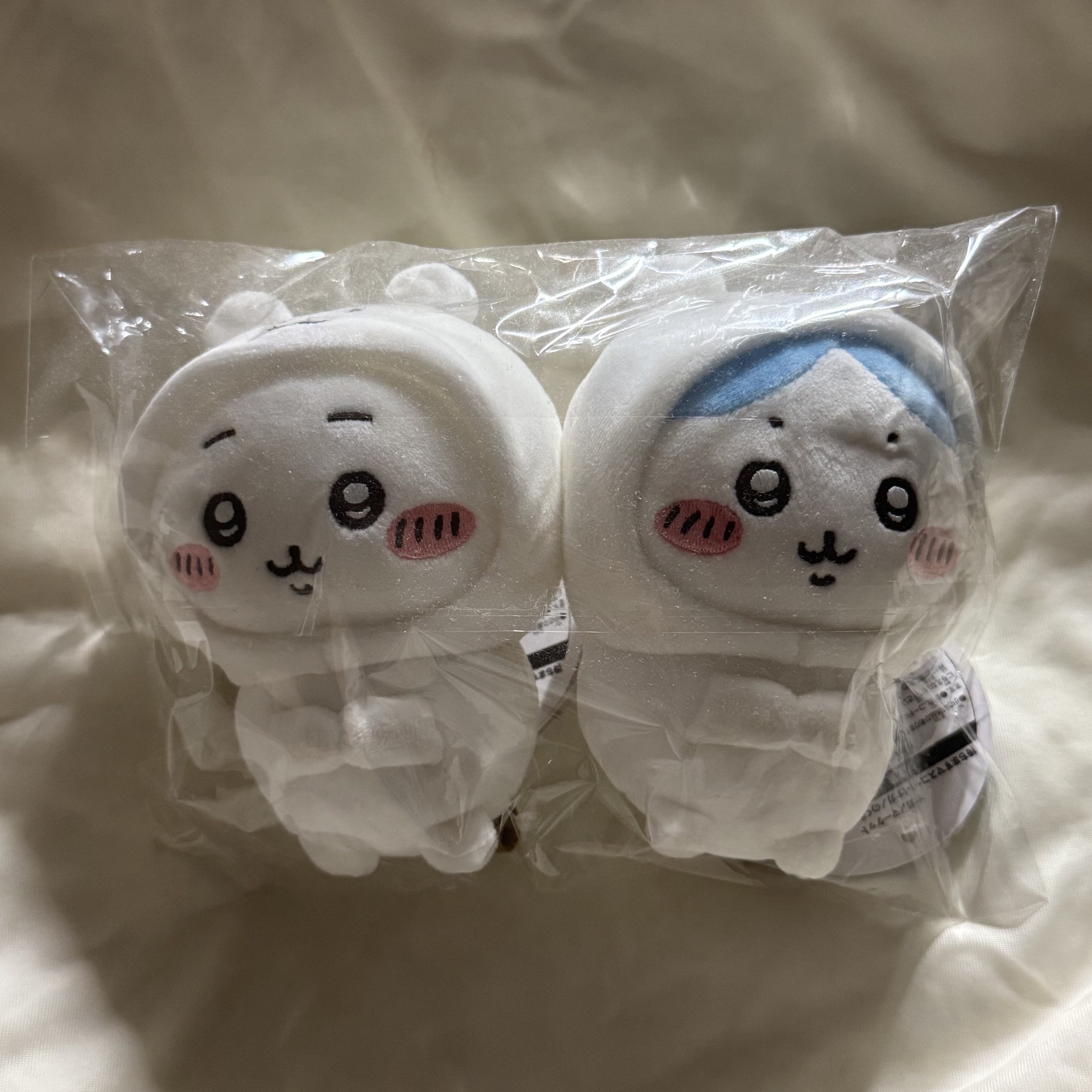 吉伊卡哇 熊皮揣手吉伊&小八（有吊牌）