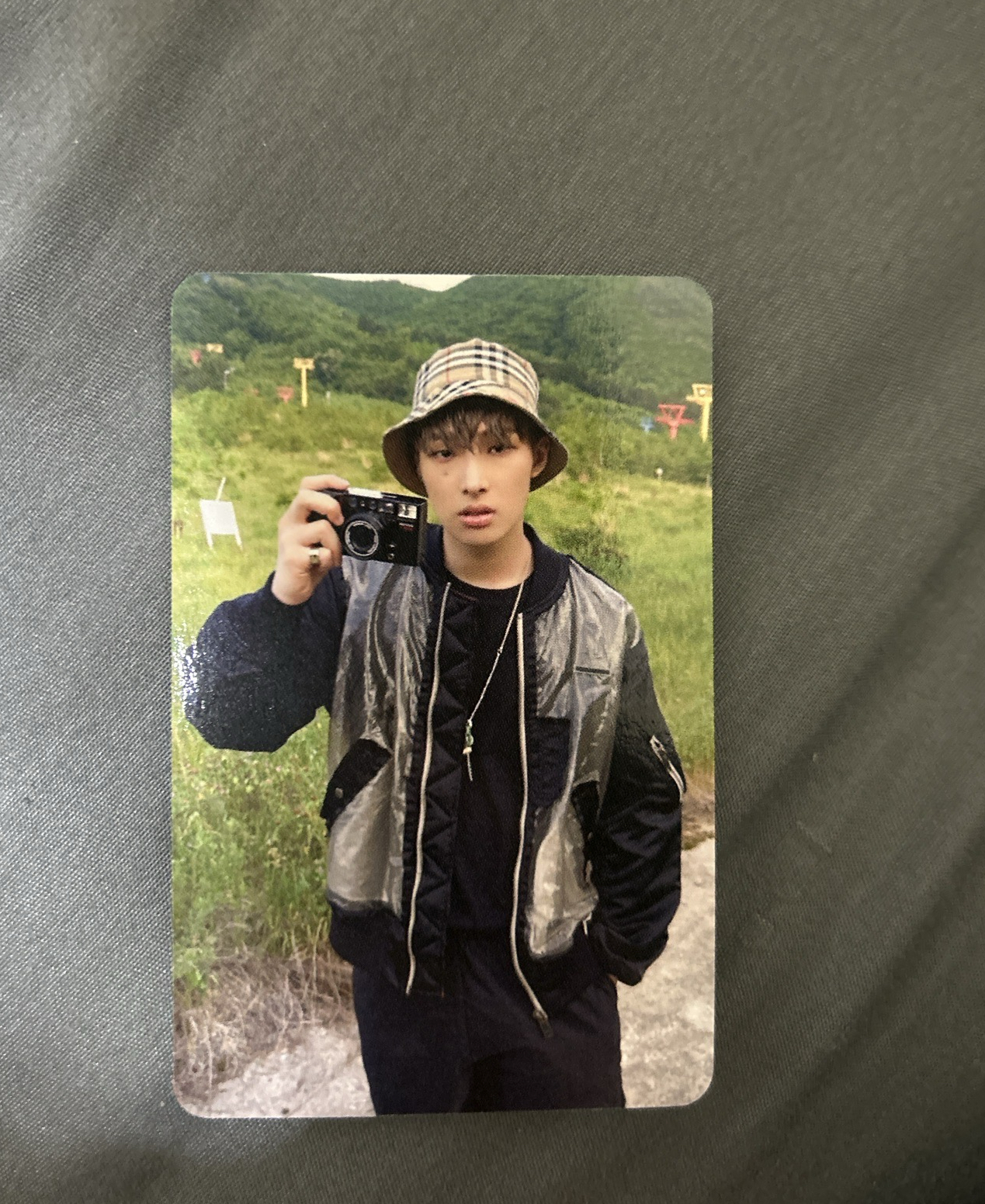 Fever part.1 拿相機的琦